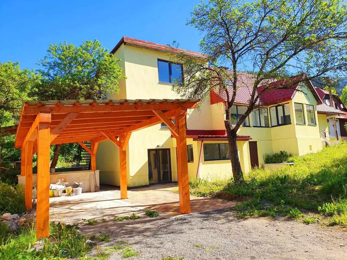Cely Apartmanovy Dom Donovaly-Hanesy Exterior photo